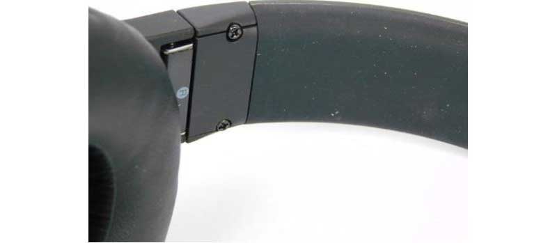 Screws found on the strip