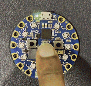 circuit_playground_ezgif22